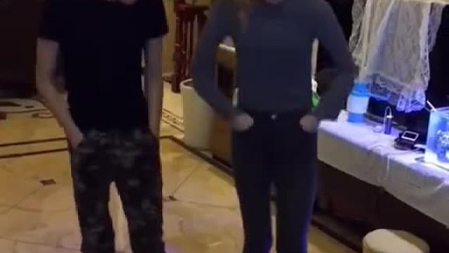 人民的艺术才是真正的艺术，牌牌琦&小伊伊