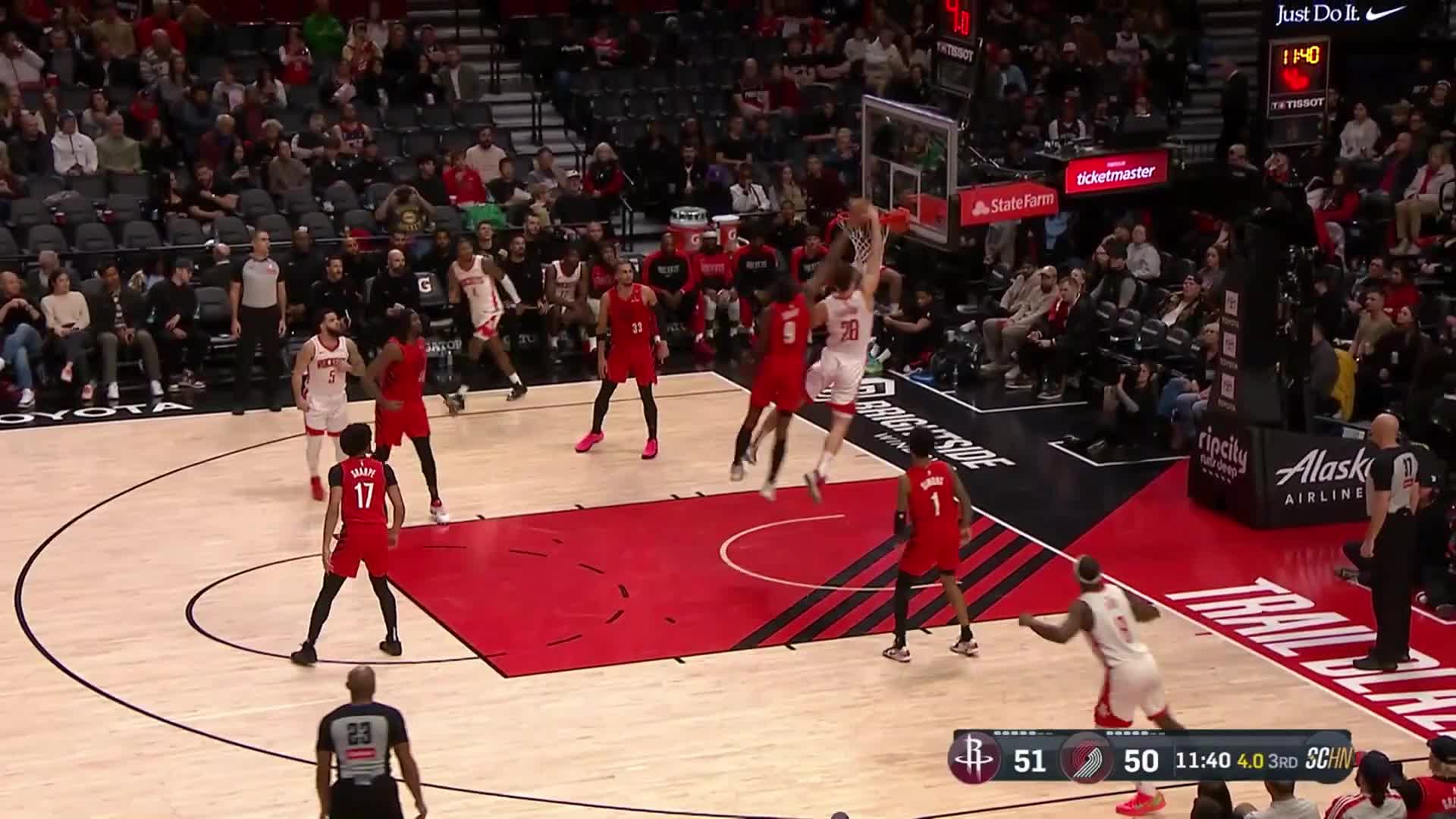 申京对阵开拓者23分高清集锦