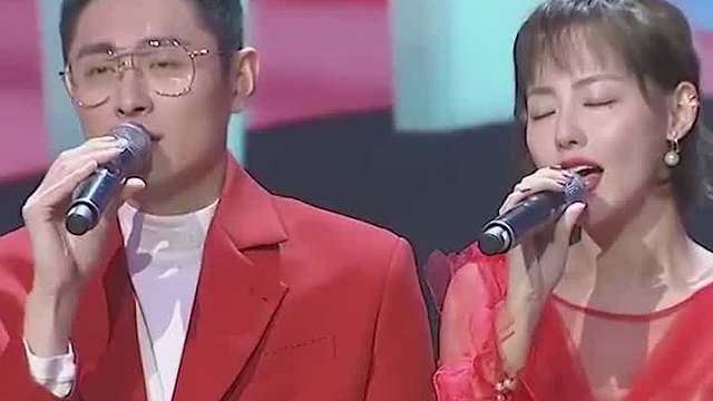 富二代对 一见钟情，终于把她和自己放在了一个户口本上