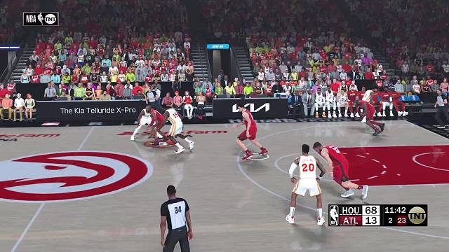 五颜六色丶李小龙