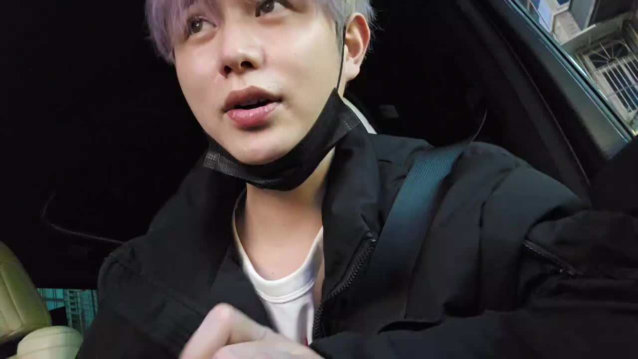 【童锦程】兄弟们有好看的电视剧可以给我分享一下