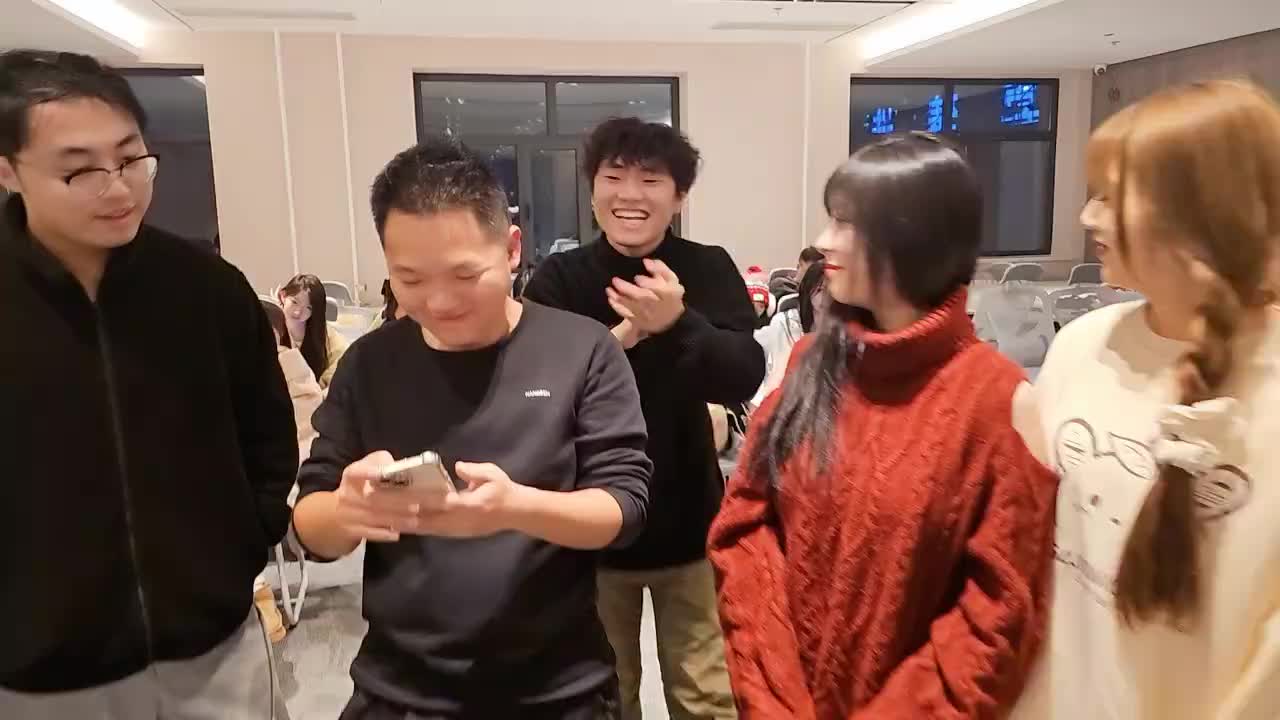 小李子今天是站起来了啊，三万七的流水！