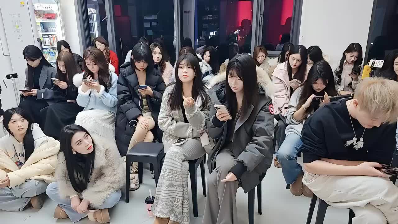 这给主播奖励现金积分开销太大了，我们讨论下有什么解决办法没！