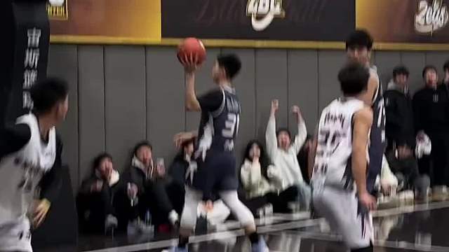 是对手，更是朋友，希望新的一年，大家都可以继续努力，新年快乐