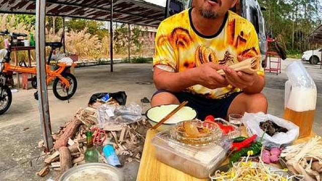 沙老师全国流浪，没想到快过年找到10星级宝地，相当的棒#户外露营 #露营美食