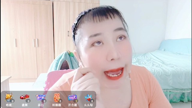 楚楚大美人气得让飞翔米米多吃地沟油