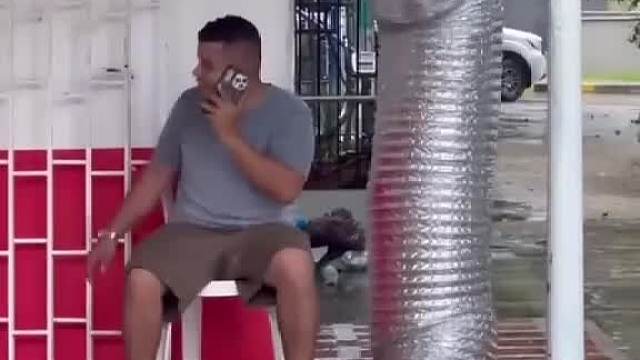 老外恶搞超搞怪