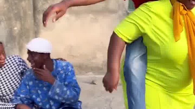 老外整蛊懵到瘫