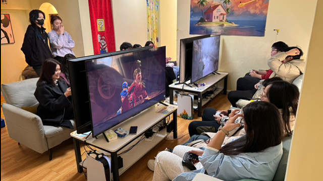 啊？有顾客要给我们投100w？过年开门真是惊喜多多