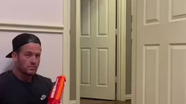 老外整蛊懵到晕