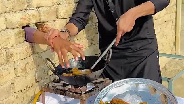 老外整蛊懵痴呆