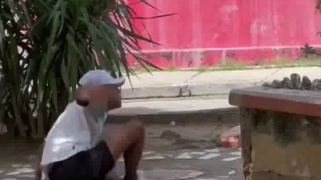 超绝！老外恶搞笑到笑到缺氧