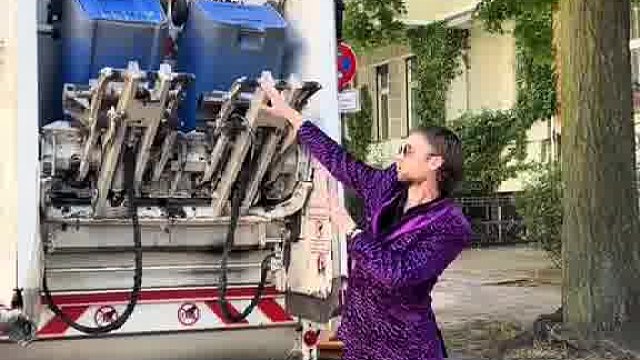 吸睛老外恶搞笑到大脑宕机