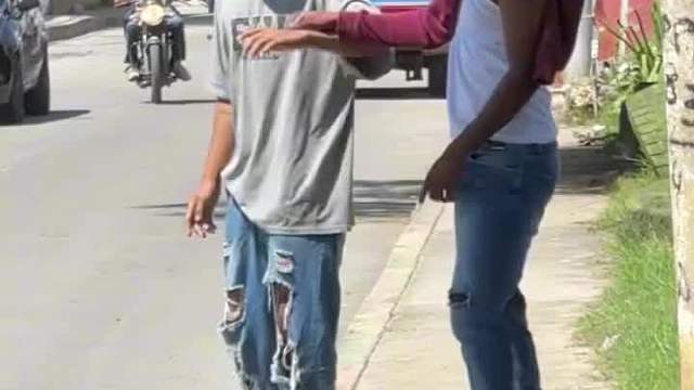 超萌！老外搞笑懵到笑到捂嘴