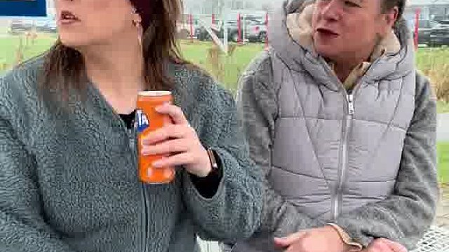 新奇老外恶搞笑到笑到迷糊