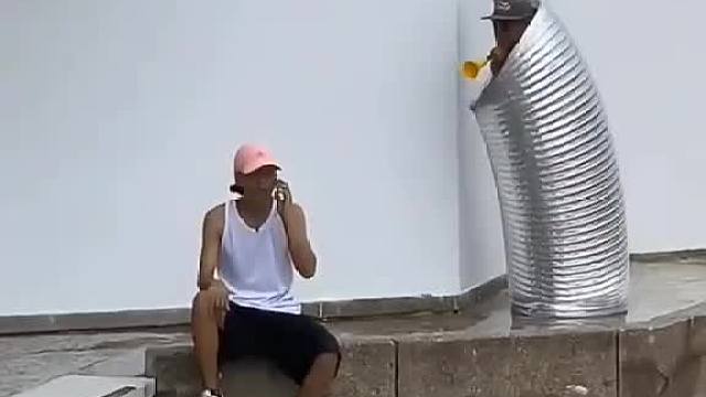 有趣老外恶搞笑到忘记烦恼