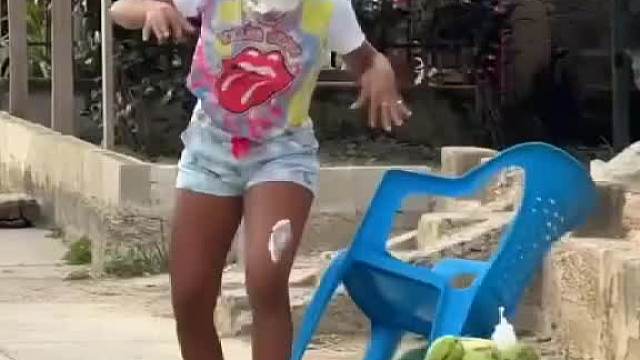 老外恶搞超疯狂