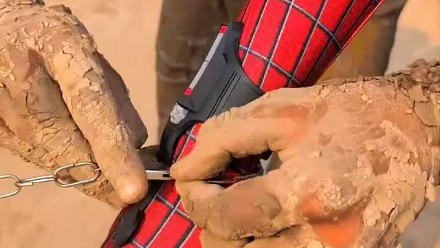 超逗！老外恶搞懵到合不拢嘴