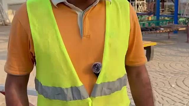 意外！老外恶搞瞬间懵掉对方