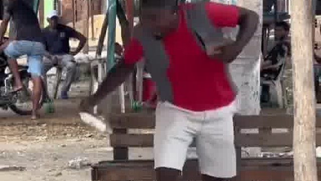 笑到肌肉都酸痛