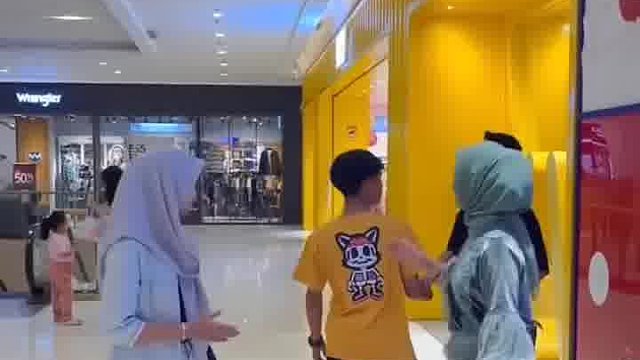 哇！笑到听觉如同接收外星神秘电波