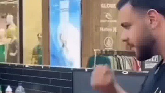 嚯呀！笑到性感全跑偏