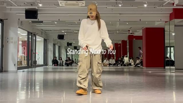 Maria 编舞 Standing Next To You