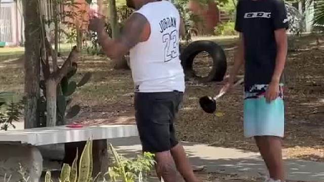 我真的会笑 老外玩法太搞怪