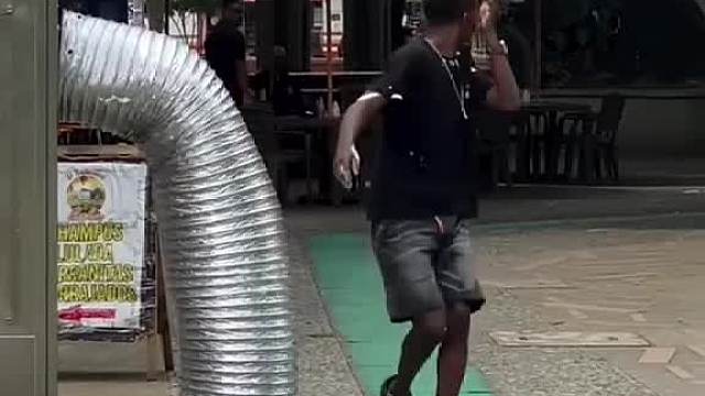 老外的创意玩法笑到飙泪啦