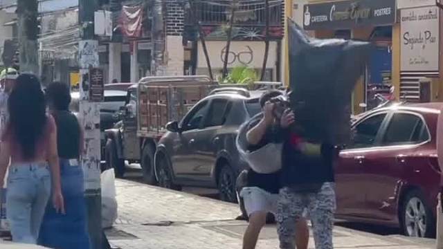 笑到打滚 老外玩法太无敌