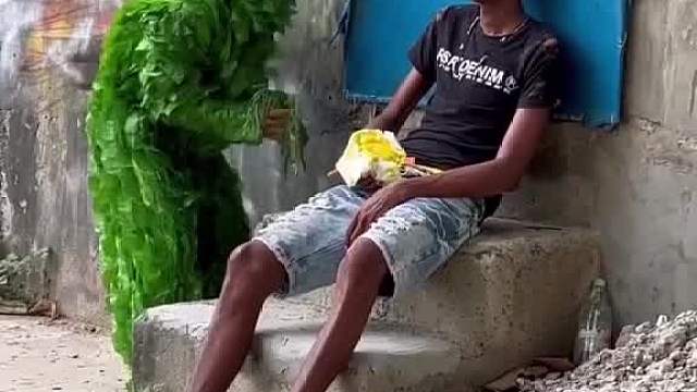 被老外玩法狠狠戳中笑点