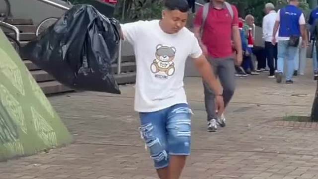 被老外玩法狠狠戳中笑穴啦