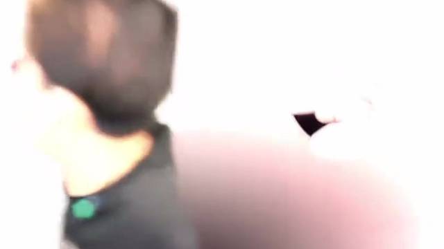 叼着走的兄弟出来一下