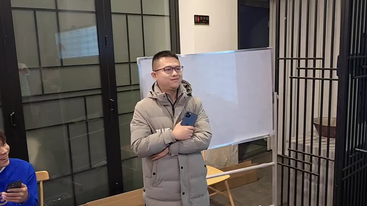 年后第一次开会，给年前时长达标的主播奖励红包！