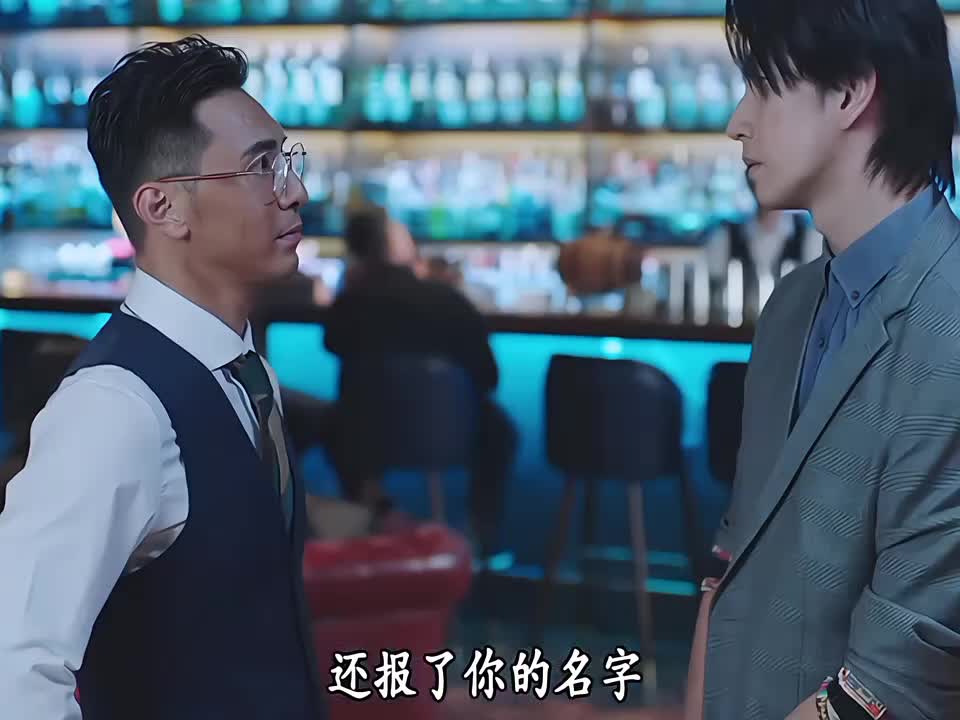 怎料下秒竟直接叫来一堆豪车