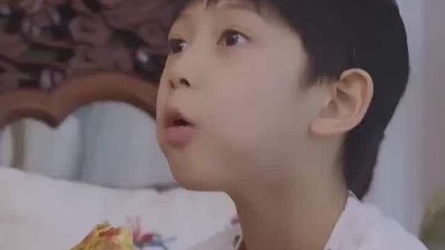 胡静遭到儿子控诉，哈哈哈哈