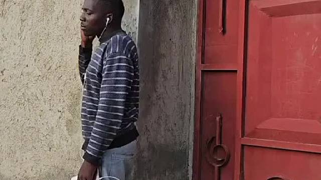 老外玩法，笑到岔气笑到嗨