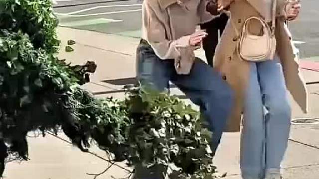 老外搞怪，笑出鹅叫笑到嗨