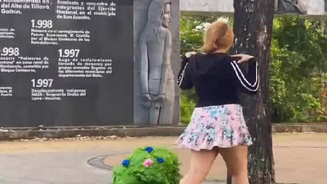 老外玩闹，太搞笑啦