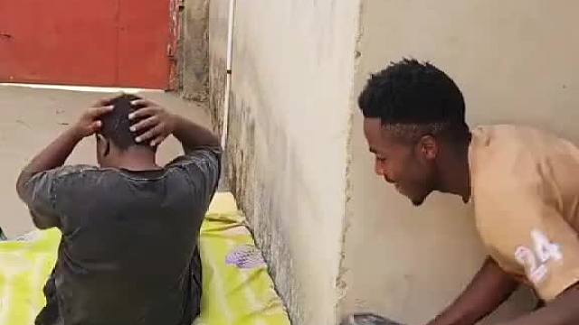 老外玩法，超逗趣笑到打滚啦