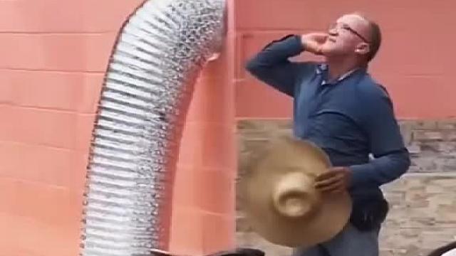 奇葩老外，独特玩法笑出泪