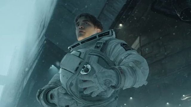 奉俊昊《编号17》释出定档预告，3月7日全国上映