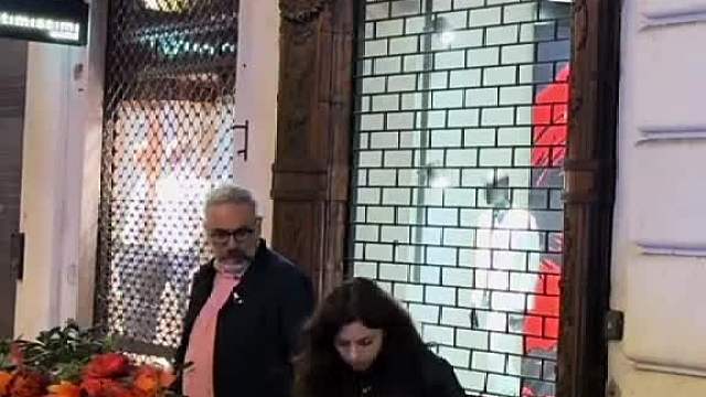 嘿哟喂！老外玩法笑弯腰