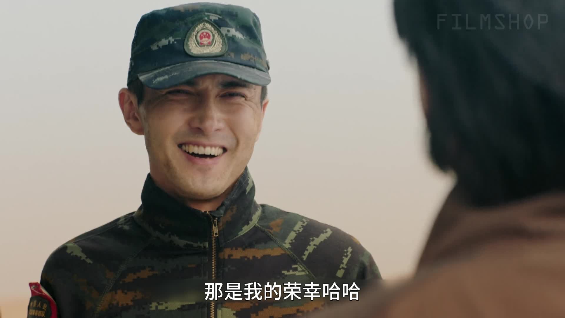 特警08：武警在沙漠中拉练，偶遇歹徒假扮的骆驼队