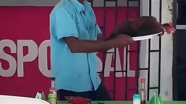 惊现老外，奇特玩法笑到嗨咯