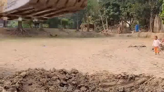 老外玩法，笑出一脸鱼尾纹咯