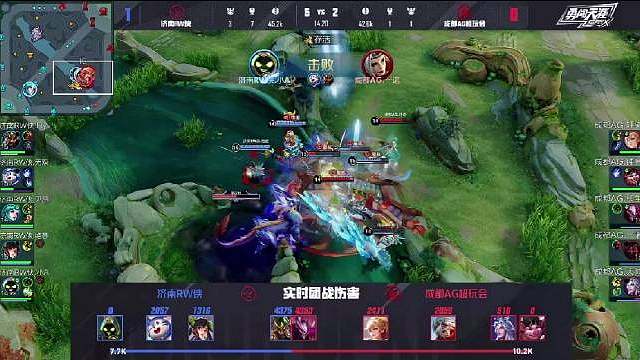 AG对战RW第二小局，RW开场超猛，拿一血还反了蓝buff。前期入侵红区，Fly关羽开疾跑回推AG射