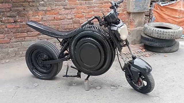 原来报废旧轮胎还能这样巧妙创意打造成结实耐用的电摩托