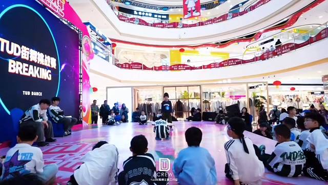 阜新TUD街舞爵士舞