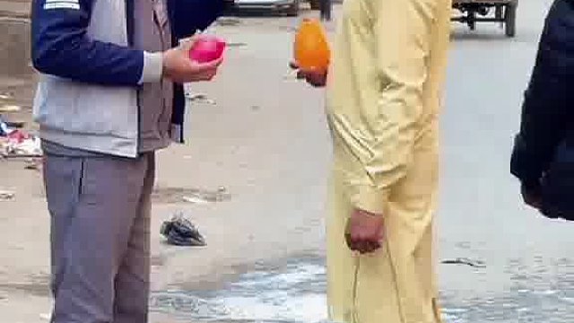 傻眼了！老外玩法好离谱